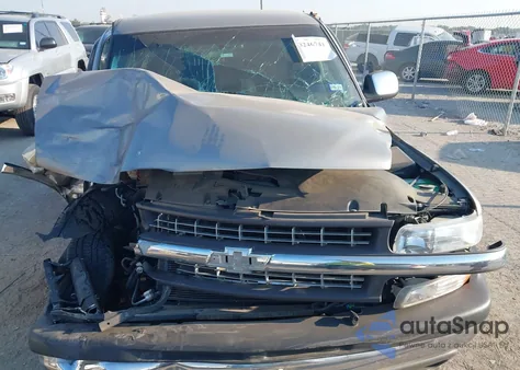 2001 Chevrolet Silverado Ls z USA, uszkodzony, nr VIN 2GCEC19V711222395